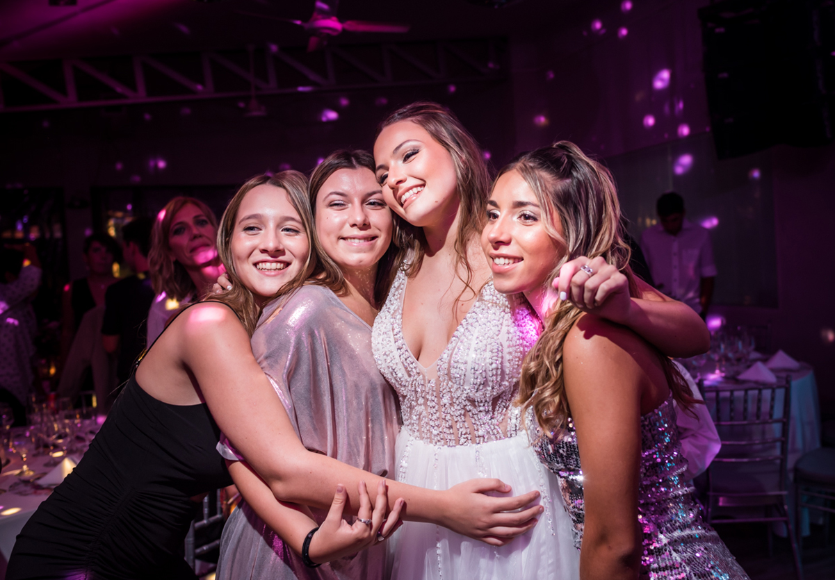 Fifteen Juani-Photo-43